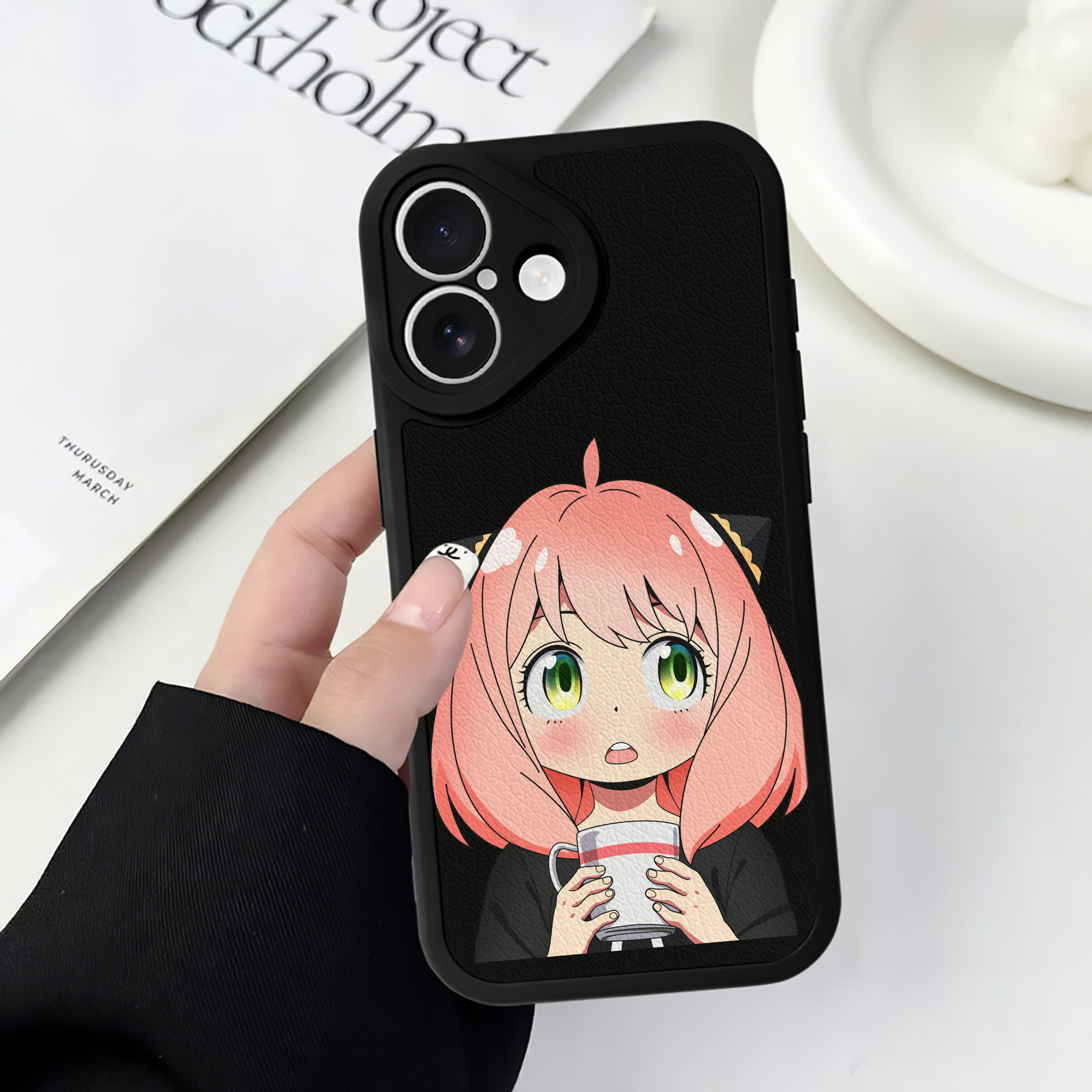 （画像用） SPY×FAMILY间谍家家酒 【iPhone 16シリーズ対応】シリコンスマホケース（レザー調） 材質：シリコン